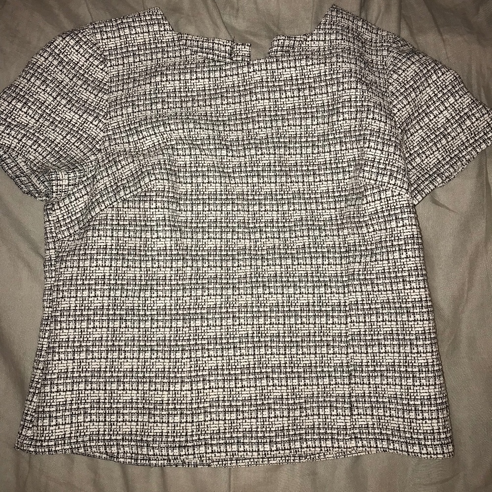 Express Houndstooth Work Top (Size M)